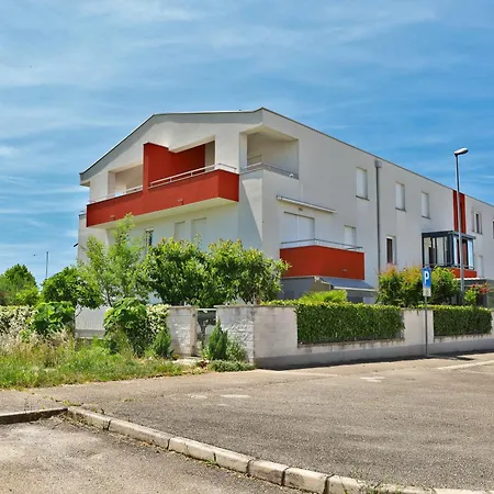 Sofia House With * Umag