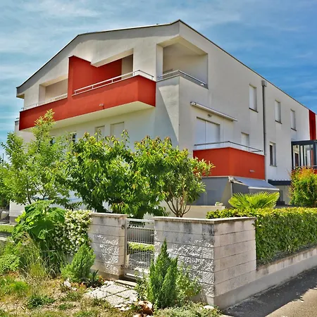 Sofia House With Apartment