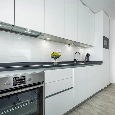 Apartment Sofia House With Umag