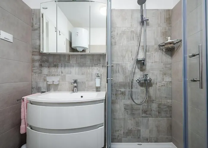 Apartamento Sofia House With *